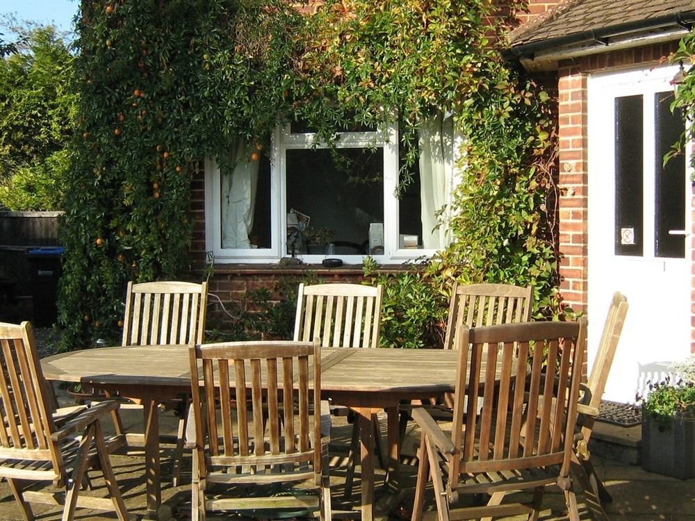 Savannah Bed And Breakfast Virginia Water Eksteriør billede